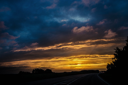 road morning silhouette clouds sunrise denmark dawn nikon europe nikkor vr afs 尼康 18200mm f3556g ニコン 18200mmf3556g d5100 storelyngby