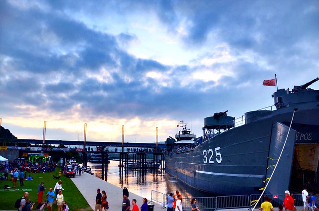 Riverfront Nights Concert & USS LTS-325