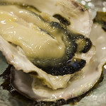 生牡蠣  Raw oysters