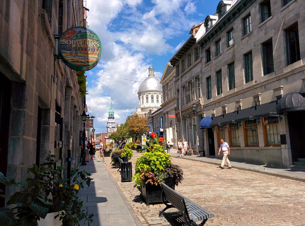 Vieux Montreal - Canada | Old Town in Montreal | Alexandre Breveglieri