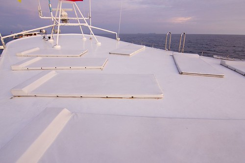 Top deck