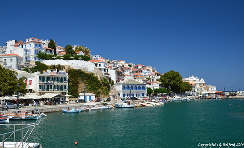 houses white boats greek nikon harbour greece skopelos d5100
