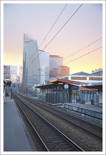sunset mars station skyscraper gare railway coucherdesoleil ladéfense 2014 courbevoie gratteciel chemindefer 4700