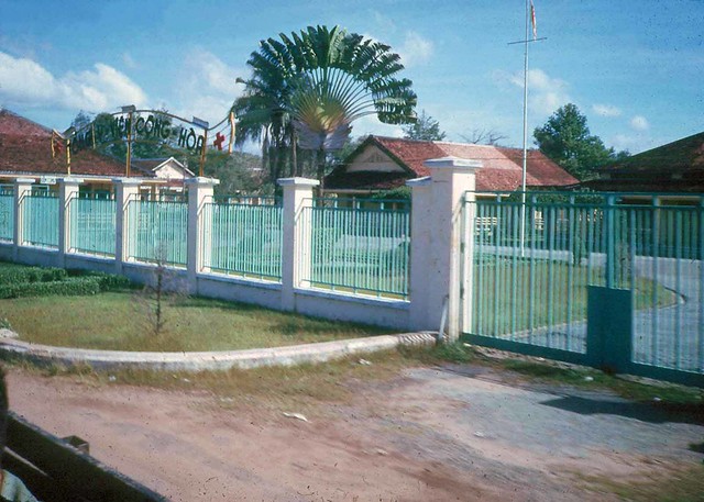 SAIGON 1965 - Tổng Y Viện CỘNG HÒA - by Earle Hayford