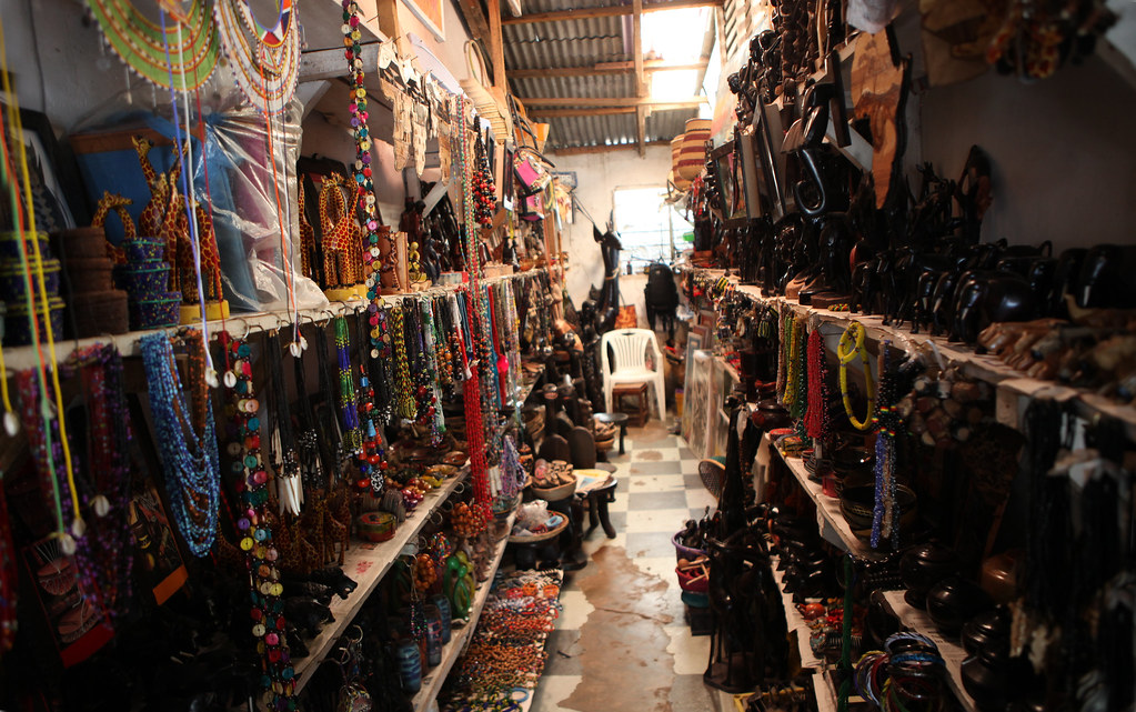 Mwenge Woodcarvers Market (Dar es Salaam, Tanzania) | Flickr