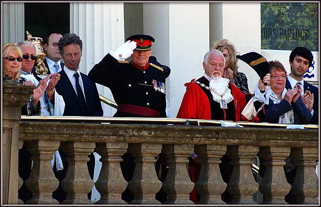 Taking the salute | Centre (saluting) Colonel Martin Amlôt ,… | Flickr