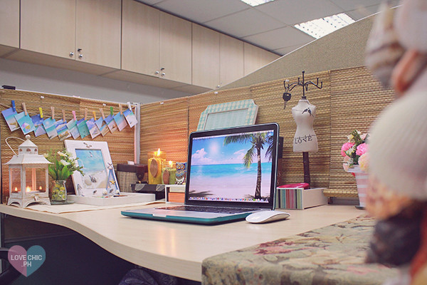 shai lagarde love chic style blogger cubicle decor beach i…