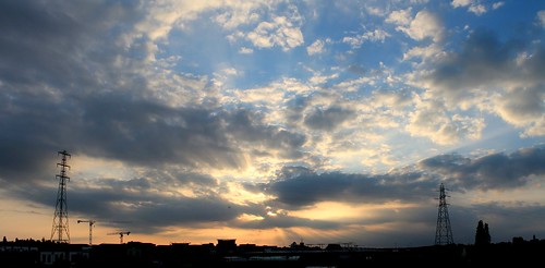 sunset sky cloud silver cloudy rays essex lining crepuscular