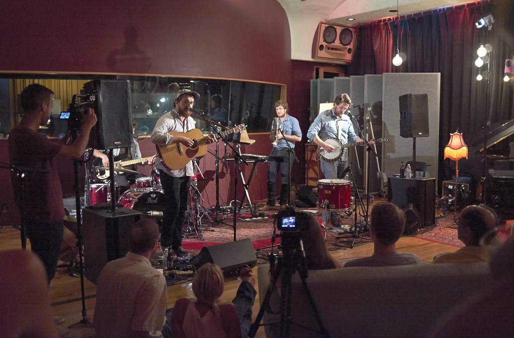 Bear's Den at Electric Lady Studios for WFUV