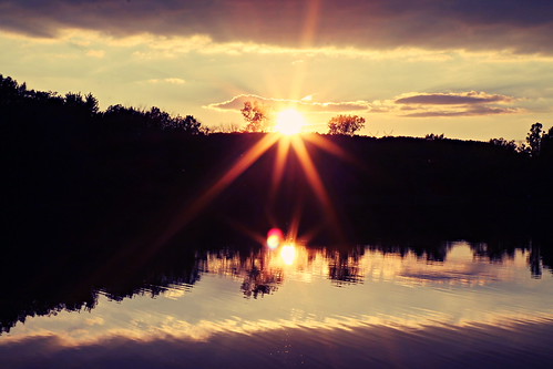 Sunset by Ceyhun Jay Isik, Lake Arrowhead
Palos Heights, ILsunset sky lake reflection water clouds canon outdoors 50mm illinois