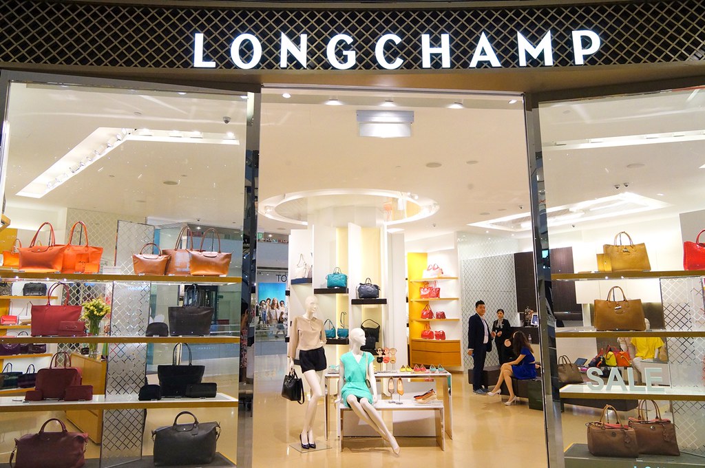 Personalize your Longchamp Le Pliage 