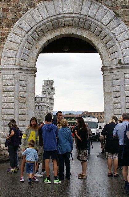 Pisa, Porta Santa Maria und schiefer Turm (Santa Maria gate and leaning tower)