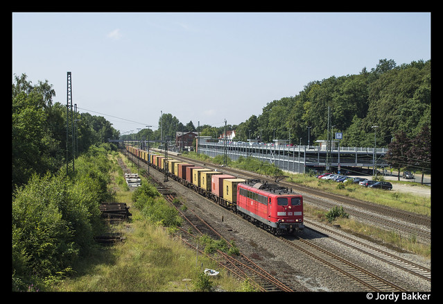 DB Schenker 151 045+Containertrein