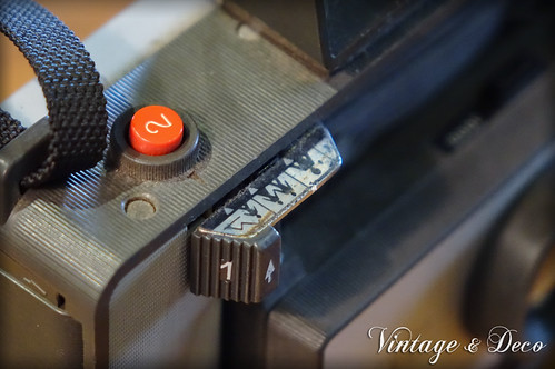寶麗萊美國古董相機 Polaroid Automatic 320 | by Vintage & Deco 台北古董家具店
