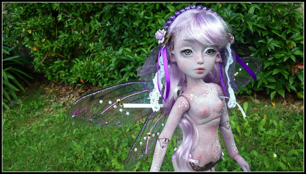 Kira, available at Ldoll festival
