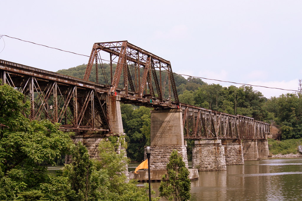 Norfolk Southern Tennessee River Bridge - Knoxville