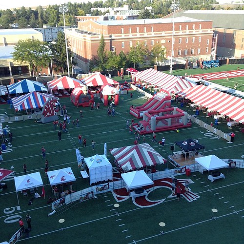 Cougville starting to see more and more people #WSU #GoCougs