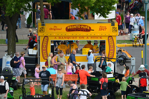 Pronto Pup stand | by schwerdf