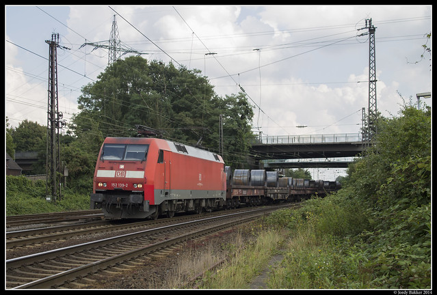 DB 152-139+Staaltrein
