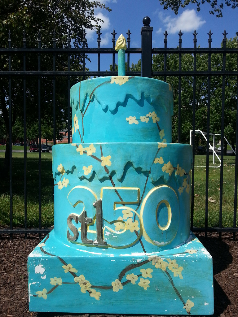 STL250 Cake - St. Charles, MO_20140905_140516
