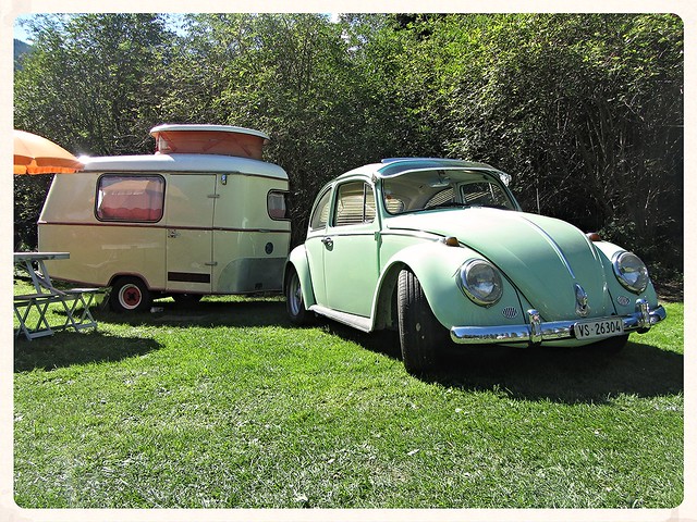 VW Beetle & Eriba Puck caravan