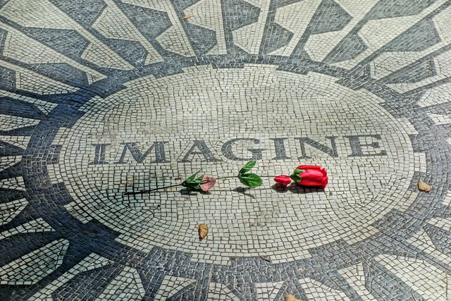 John Lennon memorial, Central park, New york