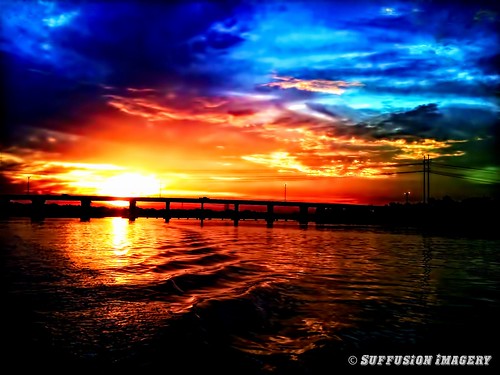 bridge clouds sunrise tampa boat fishing unitedstates florida ruskin iphone