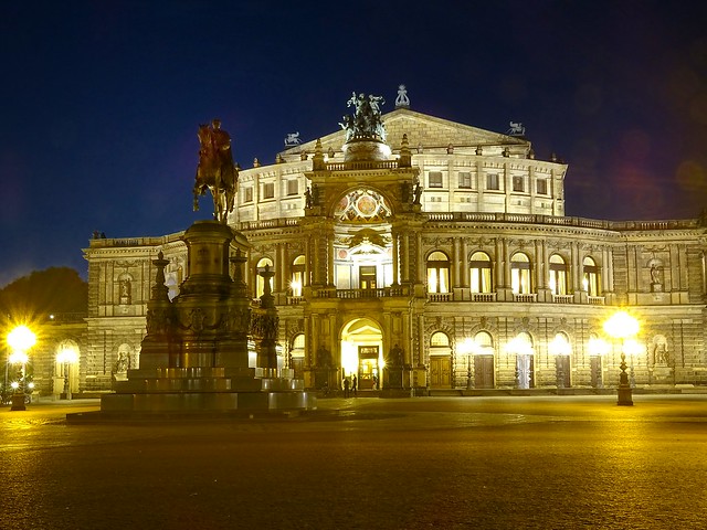 Semper Opera Dresden, at night