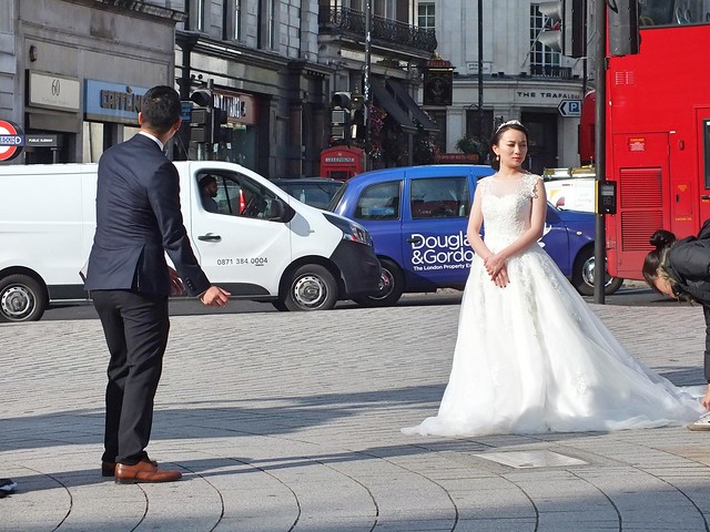 Trafalgar Square Wedding Photos