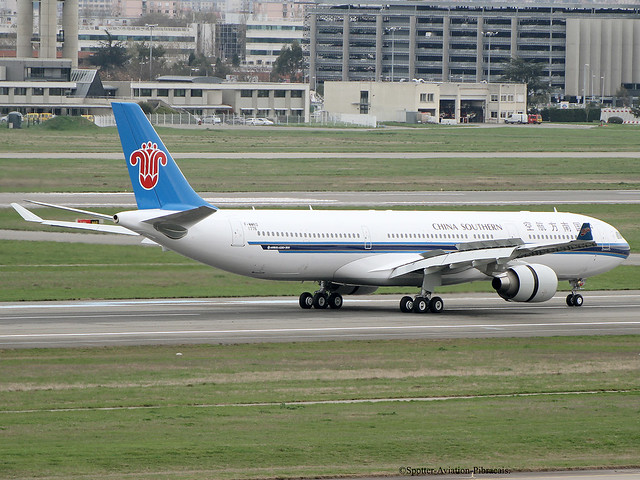 China Southern Airlines. Airbus A330-323.