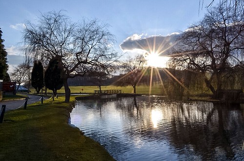 sunset garthmyl lakesidegolfclub