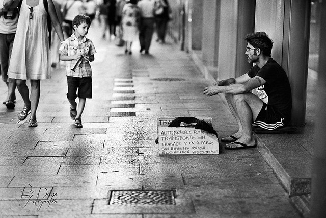 Children. No future, Spain