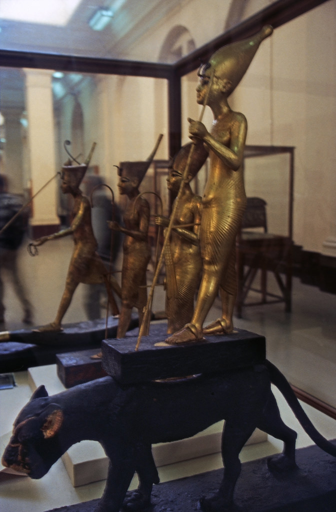 Ägypten 1999 (610) Kairo: Tutanchamun-Figuren, Ägyptisches Museum