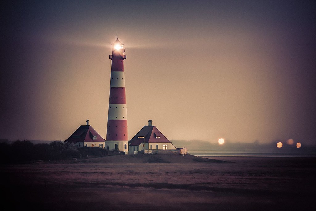 Westerhever Leuchtturm | Sunset at Westerhever lighthouse, o… | Flickr