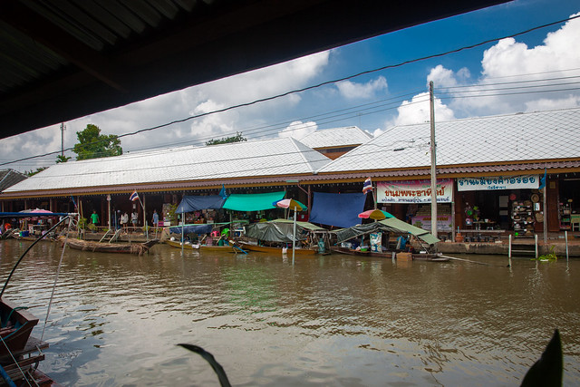 Amphawa Floating Market 5