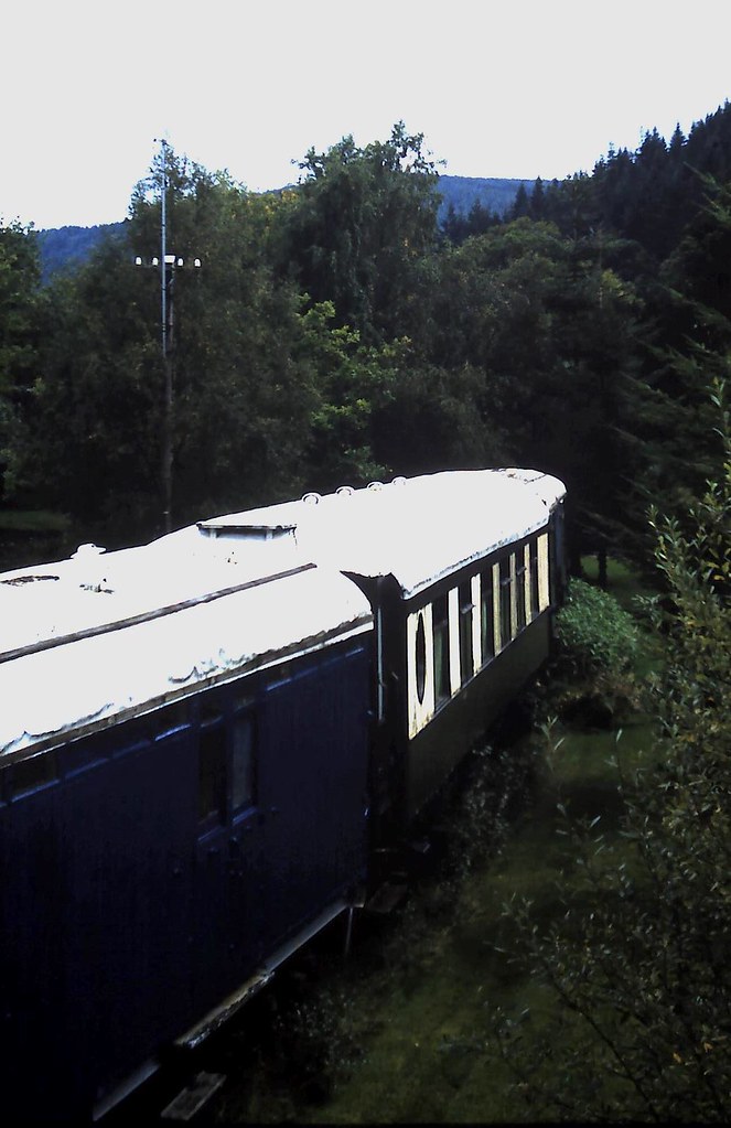92-111  Ex SECR Pullman Kitchen Car No. 32 'Emerald' at the Conwy Valley Railway Museum