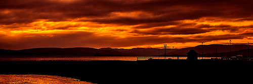 firthofclyde sunset sky clouds water silhouette ayrshire northayrshire scotland scenery scenic scottish scots amber orange red black pentaxkr pentax pentaxdal calm