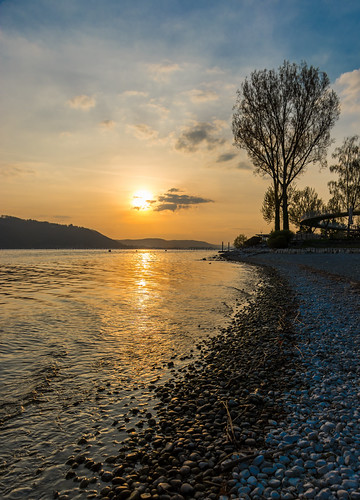 Sunset at Lake Constance (Bodensee)... [Sipplingen, Germany - 2017] by Jose Constantino Gallery, sunset lake constance bodensee sipplingen germany 2017 jose constantino lach nikon sky water beach o