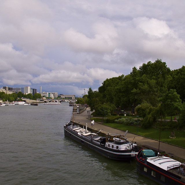Barges to Bercy