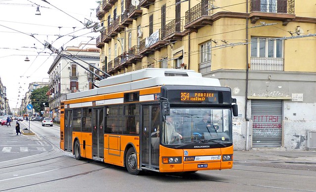 ANM, Naples: F9156 AnsaldoBreda F19 trolleybus turning on to Via Alfredo Vespucci on Line 254
