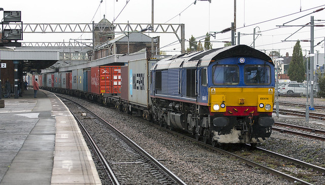 66414 with the 4M94 Felixstowe - Lawley Street...Nuneaton 22nd October 2014