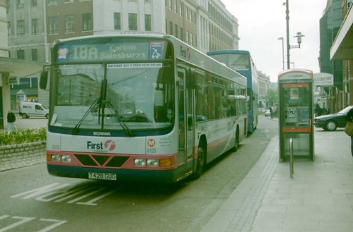 8128 Leeds T428GUG Scania L94UB Wright Axcess Floline. The Headrow Leeds 8.5.01 | by TCD481J