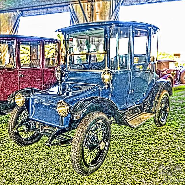 1916 Detroit Electric Brougham at Amelia Island 2011