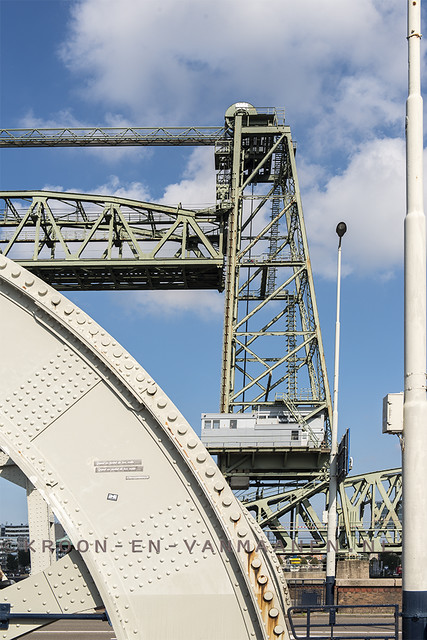Vertical lift bridge De Hef in Rotterdam