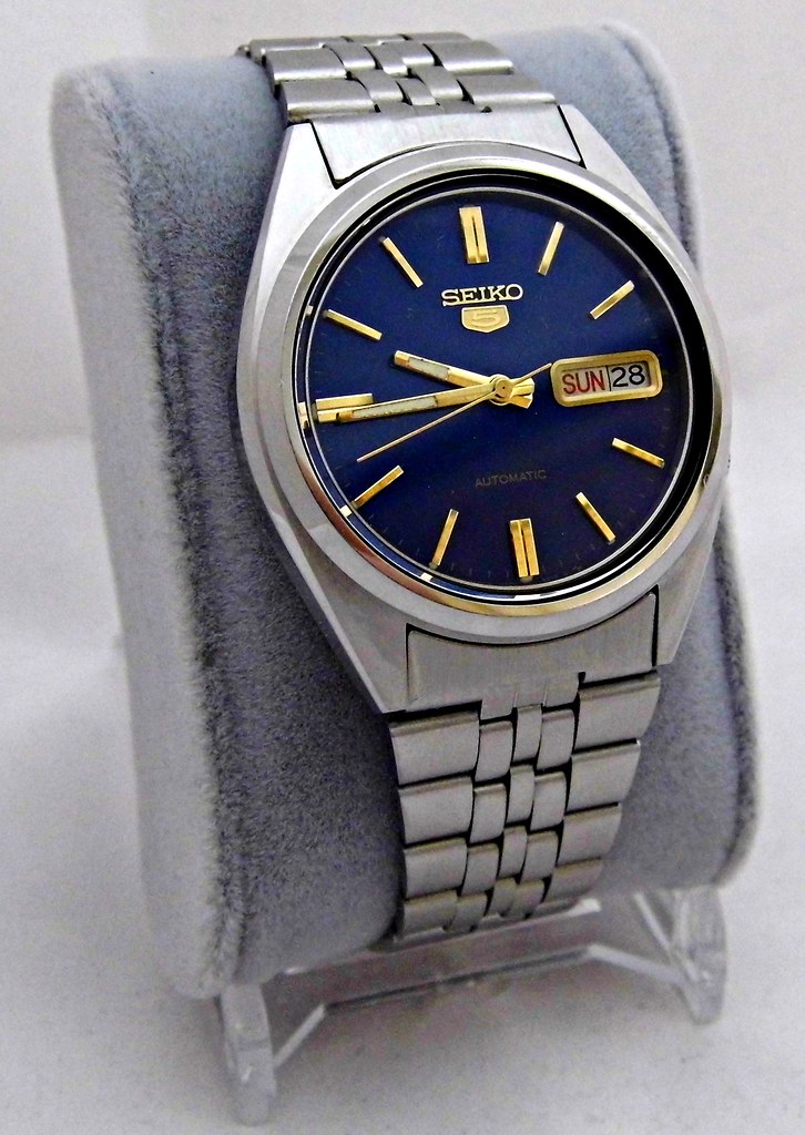 Vintage Seiko Men's Automatic (Self-Winding) Wrist Watch, … | Flickr