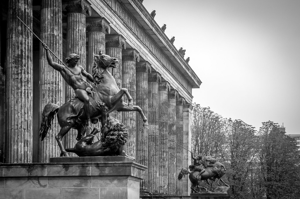 In front of the New Museum of Berlin #WWPW2014