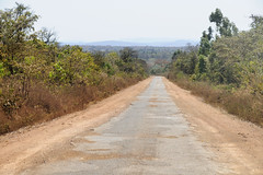 Potholed main road between Mount Selinda and Chipinge