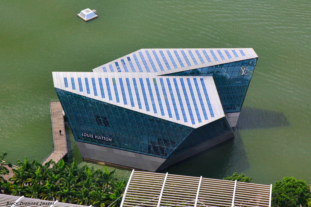 louis vuitton singapore architect