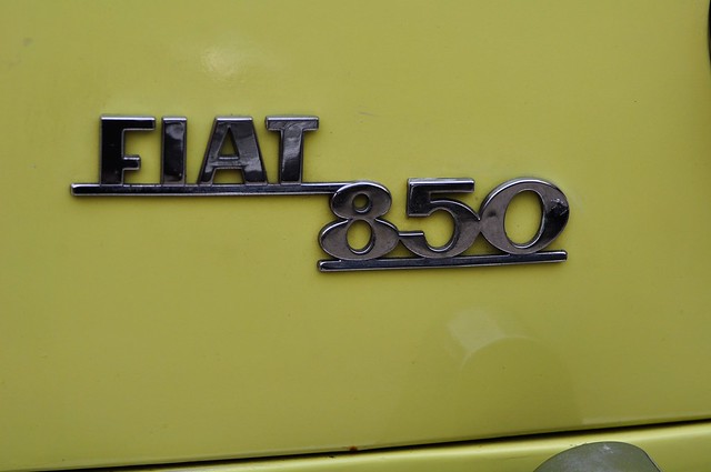 Fiat 850 Lucciola 4-porte (1968) Francis Lombardi
