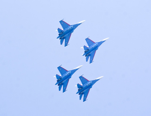 Russian Knights manoeuvring during Aero India Show 2013